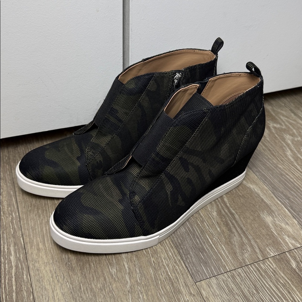 FELICIA LEATHER | Original Platform Wedge Sneaker Bootie